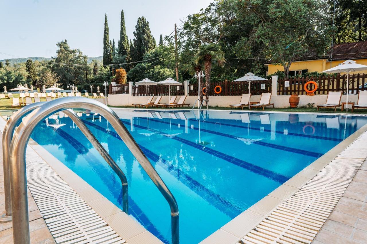 Dominoes Corfu Lejlighedshotel Ypsos Eksteriør billede