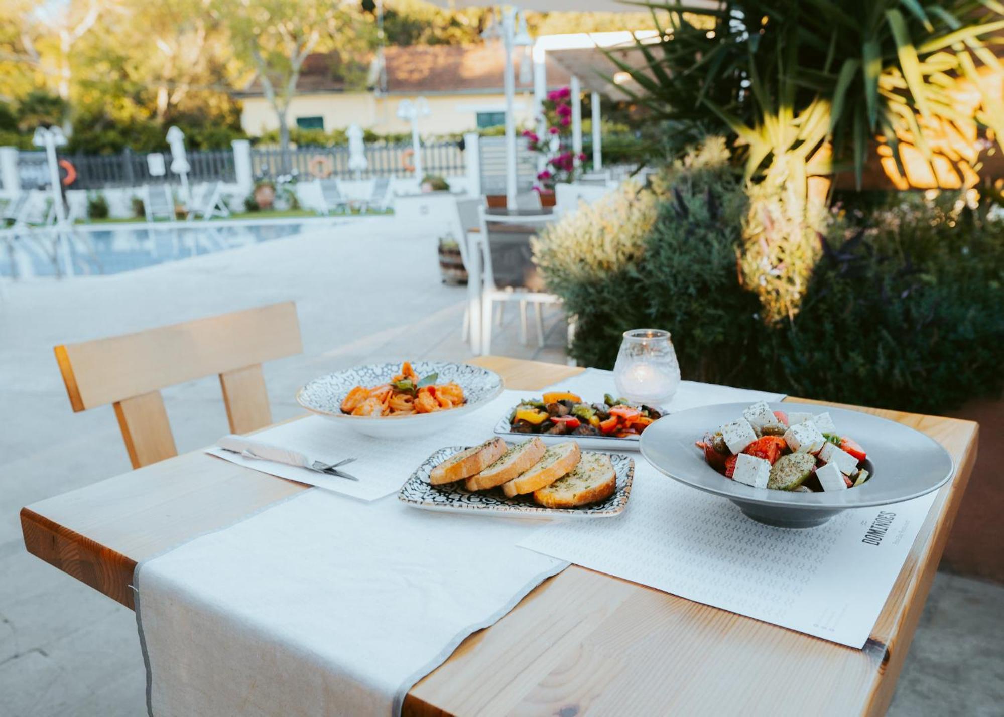 Dominoes Corfu Lejlighedshotel Ypsos Eksteriør billede