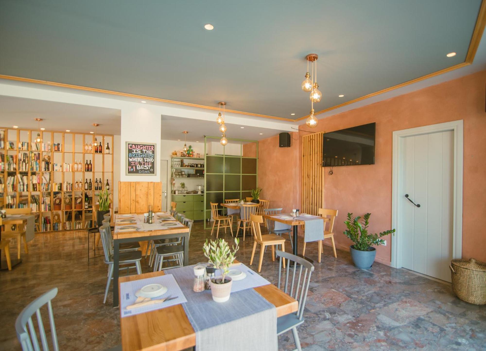 Dominoes Corfu Lejlighedshotel Ypsos Eksteriør billede